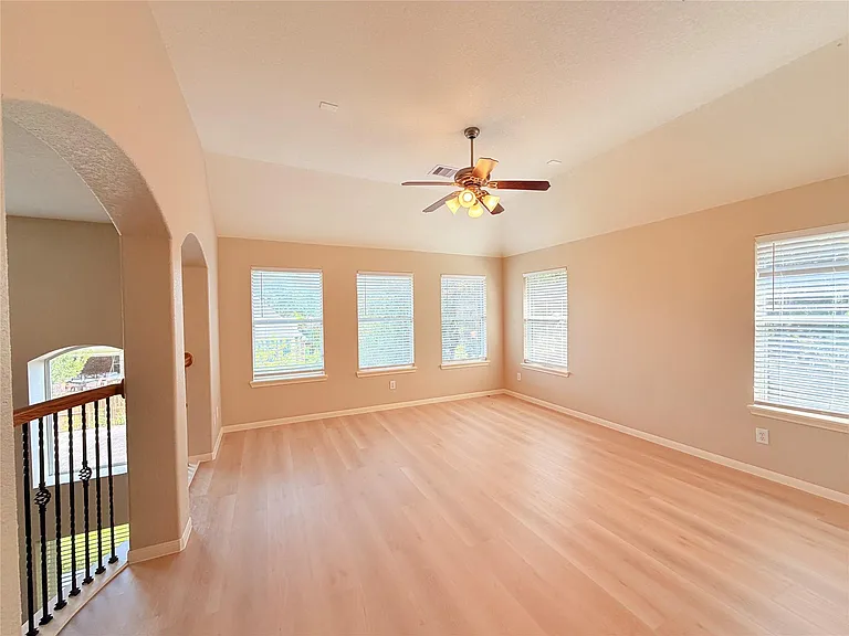 5206 Riverstone Crossing Dr — Photo 12