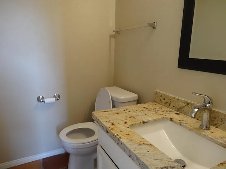 5522 Deep Forest Dr — Photo 15