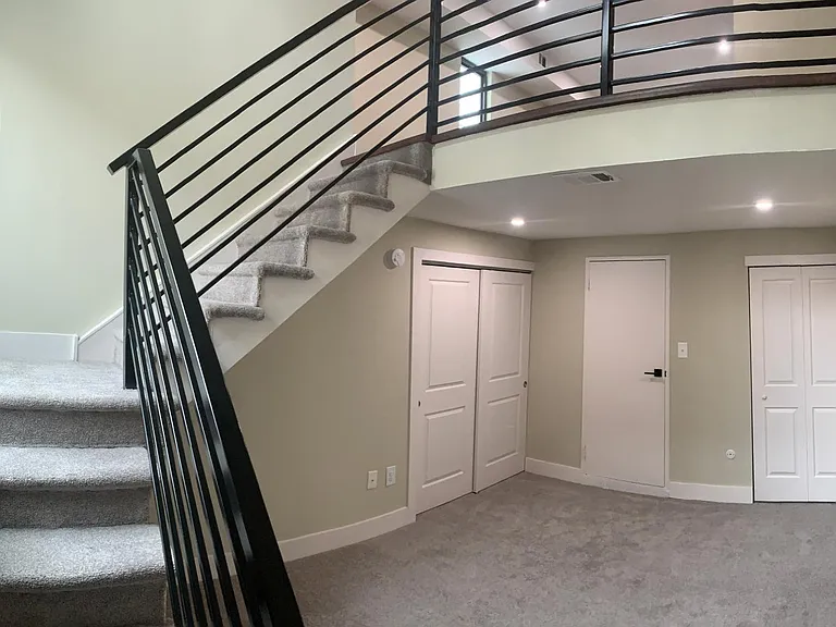 501 N Orange St #C2 — Photo 14