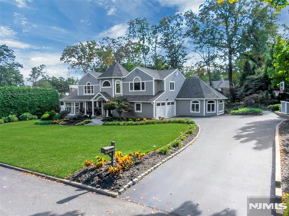 1st image of 545 Miller Road