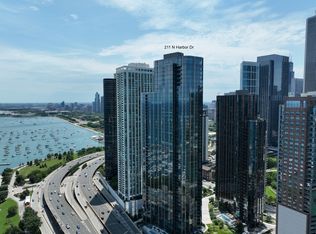 211 N Harbor Dr #1007, Chicago, IL 60601