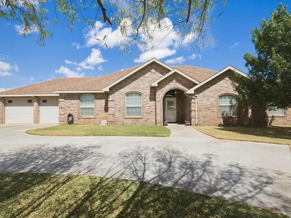 6651 E Sandhills Dr, Gardendale, TX 79758