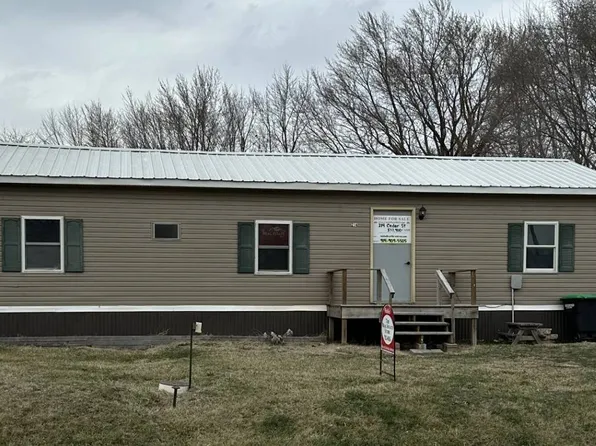 214 Cedar St, Stockport, IA 52651