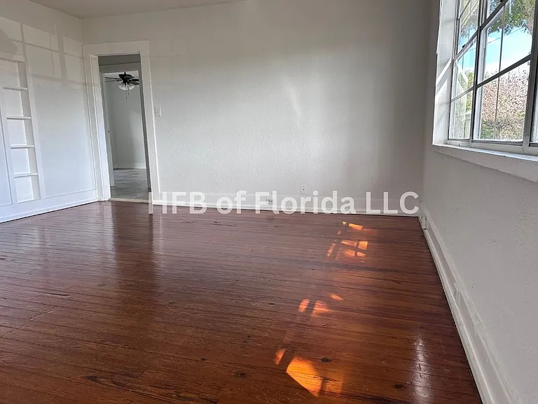 655 Old Dixie Hwy — Photo 12