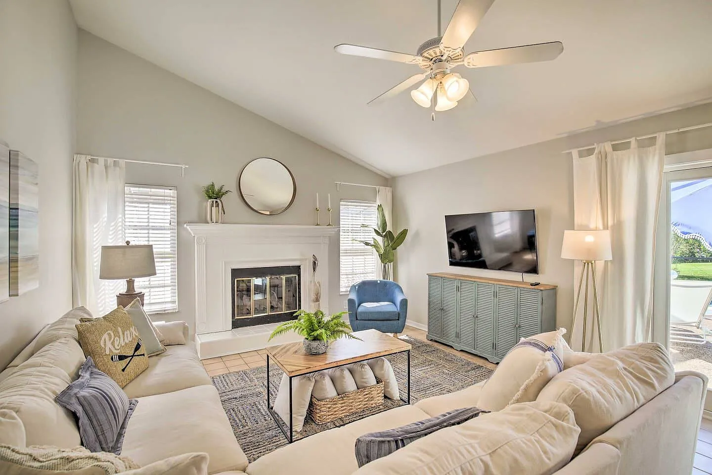 4 bed, $4,200 — Photo 3