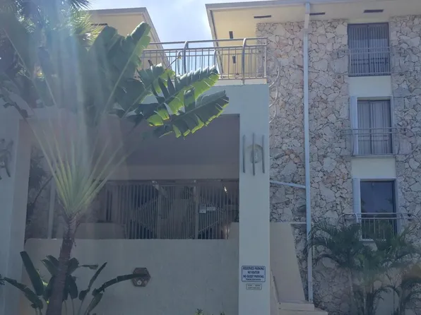 2545 S Bayshore Dr APT 211, Miami, FL 33133