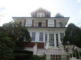 312 Arleigh Rd, Douglaston, NY 11363