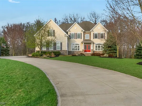 6031 McClelland Ct, Wadsworth, OH 44281