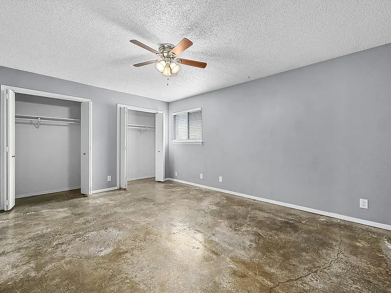3422 Willowrun Dr #3 — Photo 3