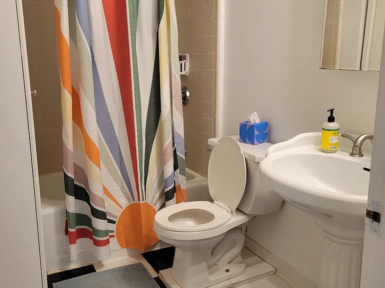 32 Bristol St #3 — Photo 8