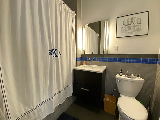 Rented by Compass | media 31