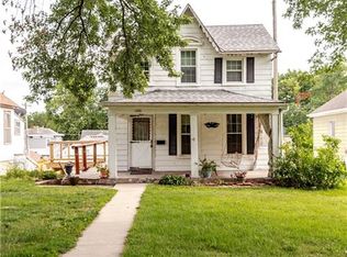 1134 Atchison St, Atchison, KS 66002
