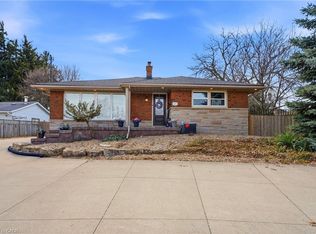 473 Mohawk Rd W, Hamilton, ON L9C 1X3