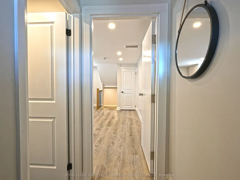 2392 Cashmere Ave #LOWER — Photo 4