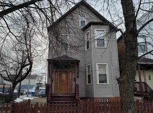 1916 N Rockwell St, Chicago, IL 60647