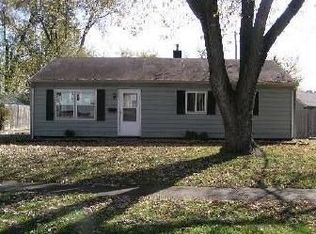 102 Calumet Rd, Marquette Heights, IL 61554