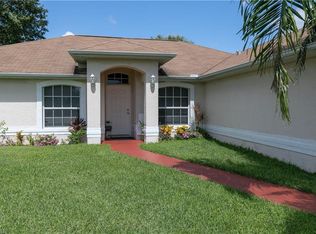1416 SW 19th Pl, Cape Coral, FL 33991