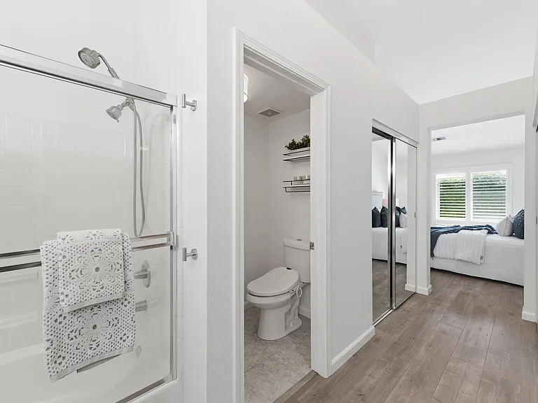 6349 Holly Gillingham Ln — Photo 27