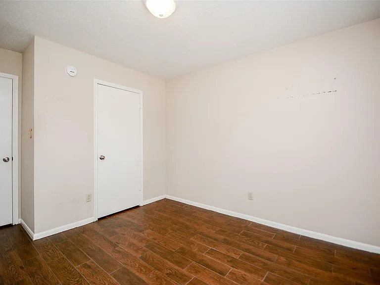 19635 Westbridge Ln — Photo 17