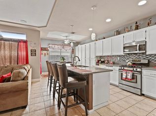 737 Savory Ln, San Jacinto, CA 92582