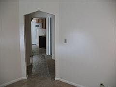3rd image of 557 E Muir Ave
