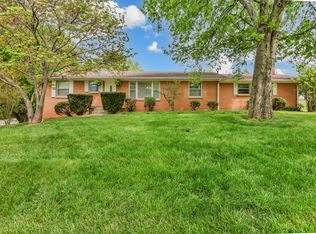 1311 Oak Hill Dr, Clarksville, TN