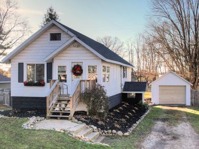 407 Selby St, Hopkins, MI, 49328