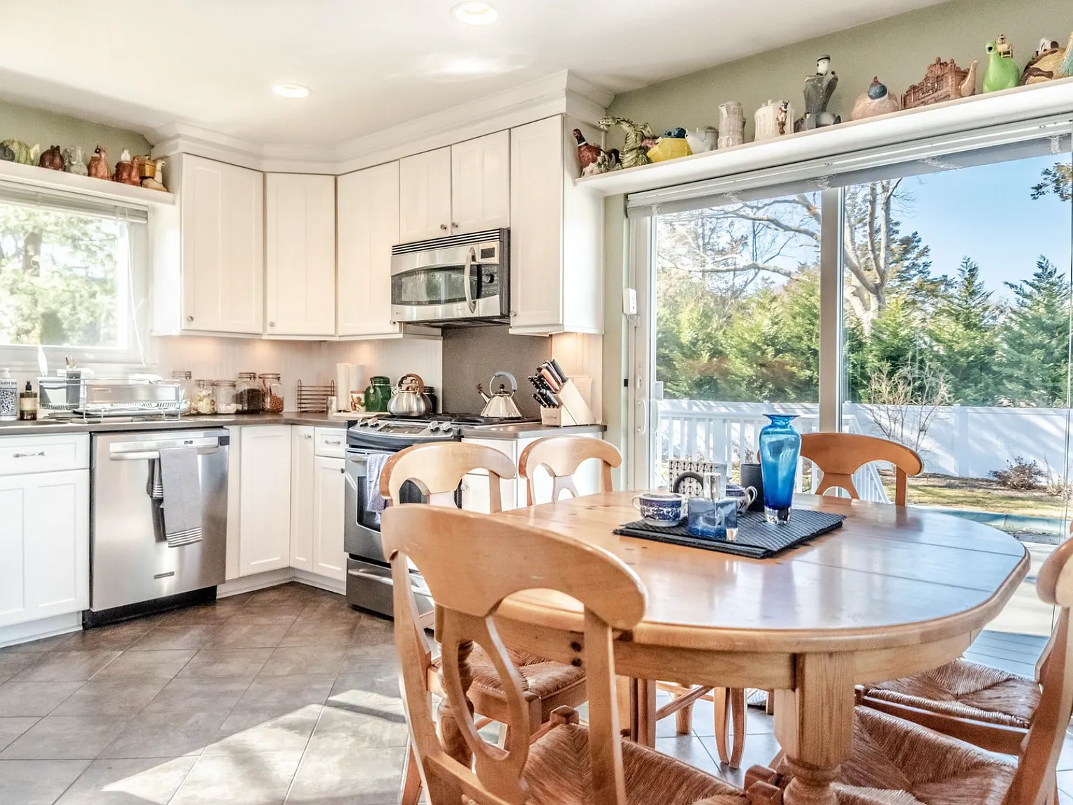 Sag Harbor Home — Photo 2