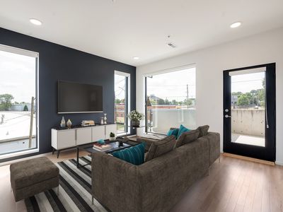 806 Olympic St #201, Nashville, TN, 37203