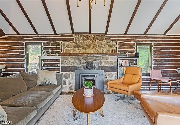 77 W Shore Trl — Photo 16