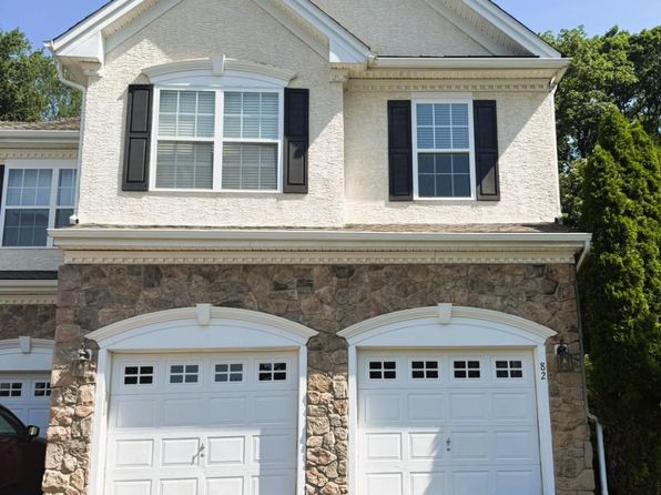 82 Brecknock Ct