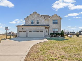 2810 Jim Taylor Rd, Woodlawn, TN 37191