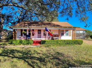 1720 Sagebiel Rd, Seguin, TX 78155
