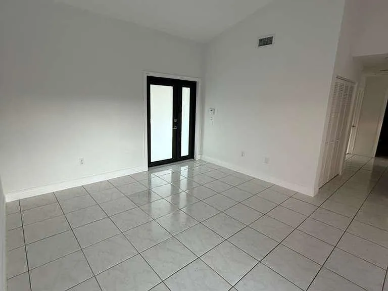 20314 SW 124th Pl — Photo 10