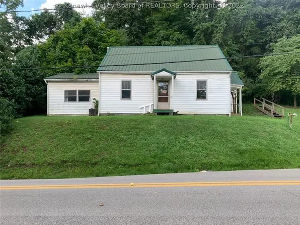 678 Klondyke Rd, Ripley, WV 25271