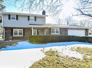 4745 Vrana Ln, Racine, WI 53405