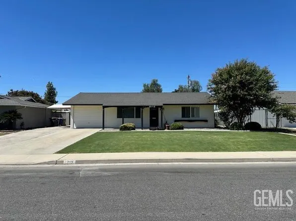 713 Cherry Hills Dr, Bakersfield, CA 93309