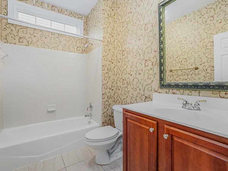 4911 Stockton Way — Photo 12