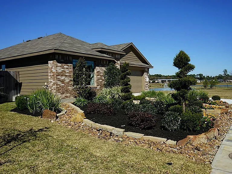 2026 Treasure Mountain Dr — Photo 2