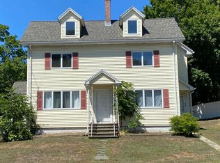 86 Salem St #A, Reading, MA 01867