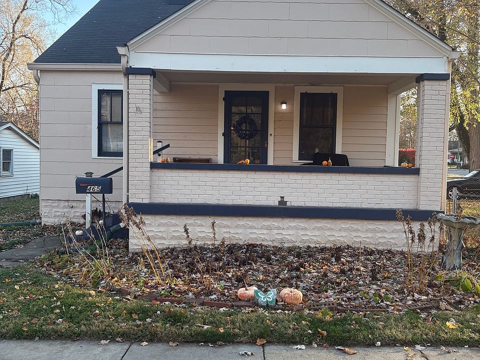 1st image of 465 W Hawthorne St