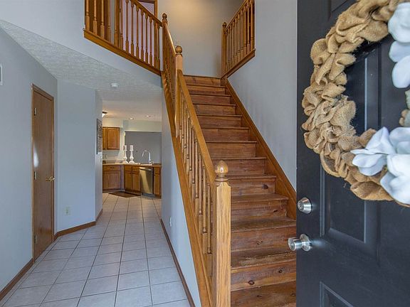 3rd image of 2390 Oakthorpe Dr
