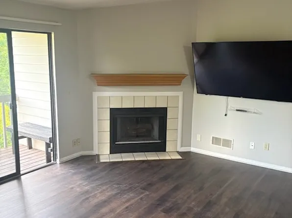 76 View Terrace Dr Suite 10, Southgate, KY 41071