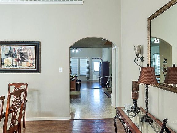 5th image of 4419 Careybrook Ln