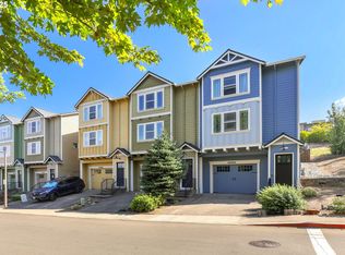 10076 SE Old Town Ct, Happy Valley, OR 97086