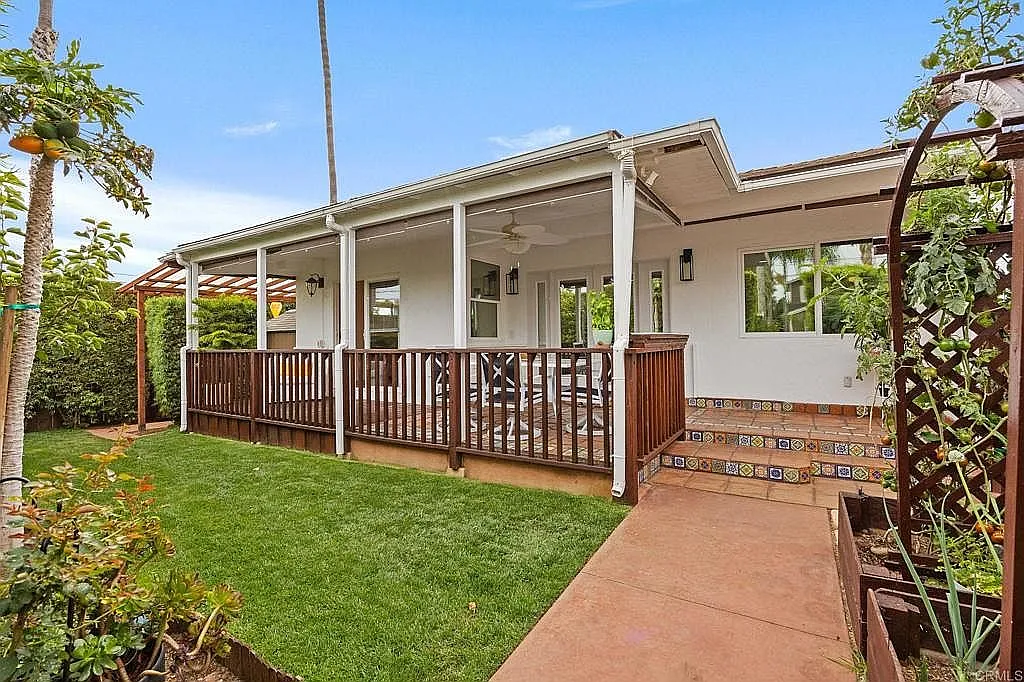 4 bed, 1985 sqft, $8,900 — Photo 4