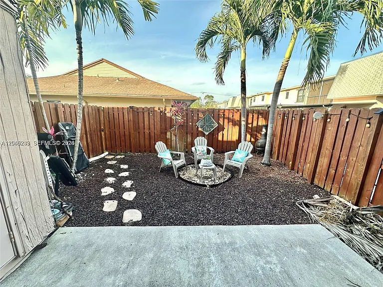 7361 SW 26th Ct #84 — Photo 4