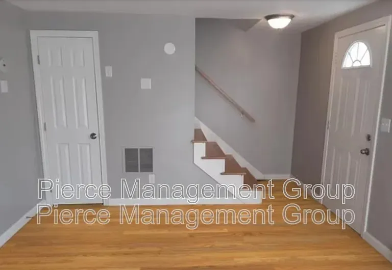 9 Bayberry Ln #6 — Photo 5