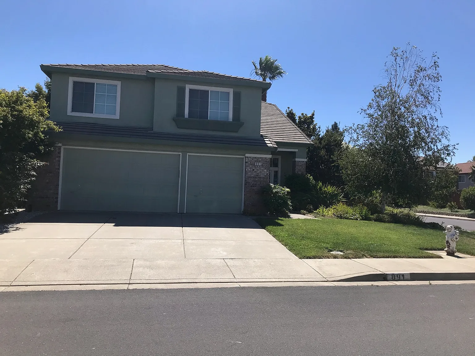 891 Topaz Cir photo 1