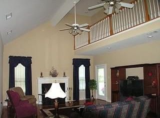 2nd image of 106 Pine Oaks Ct